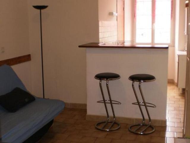 Studio location à Corte