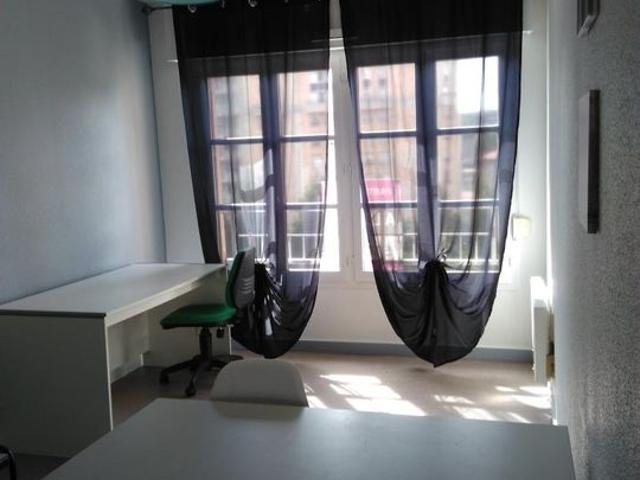 Studio location à Saint-Étienne, Saint-etienne