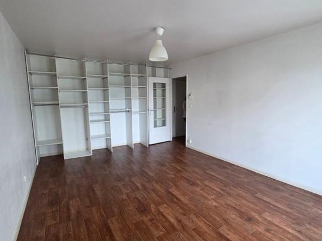 Studio location à Saint-Germain-en-Laye, Verneuil-sur-seine