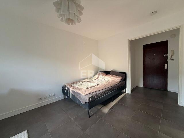 Studio location à Nice