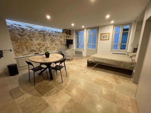 Studio location à Arles