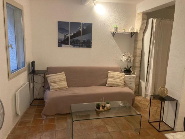 Studio location à Avignon
