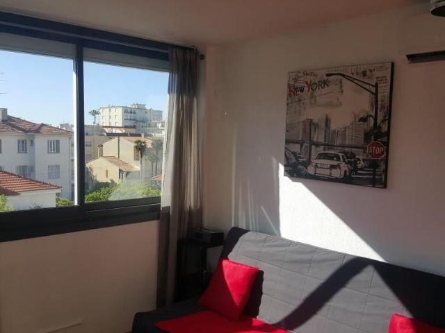 Studio location à Nice