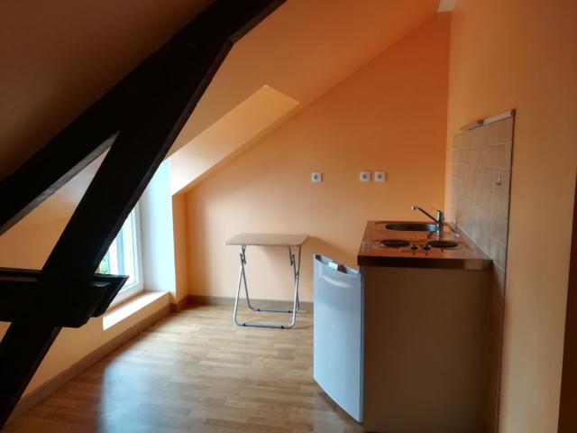 Studio location à Champ de la Plante, Saint-Doulchard