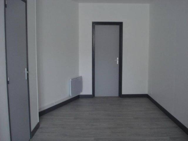 Studio location à Parc Centre-Atlantique, Saint-Georges-des-Coteaux
