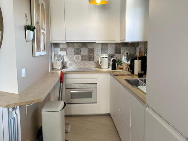 Studio location à Grasse, Antibes