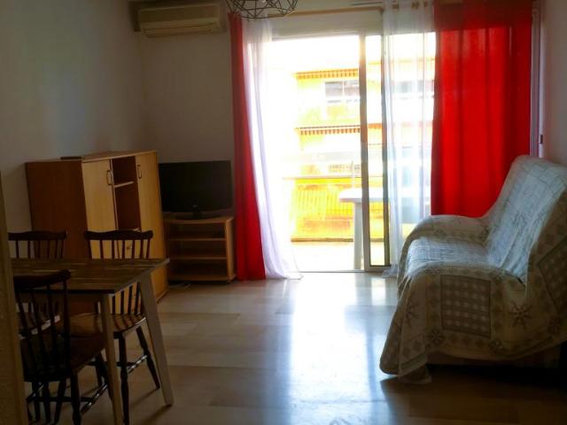 Studio location à Arrondissement de Draguignan, Fréjus