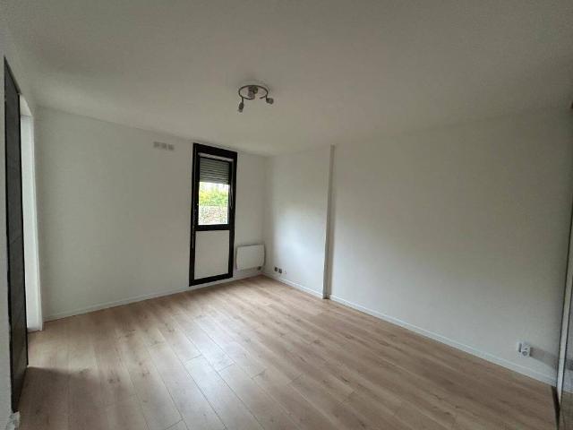 Studio location à Châtillon, Hauts-de-Seine