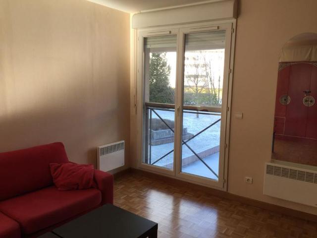 Studio location à Annecy