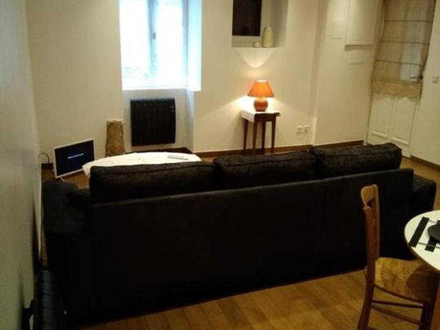 Studio location à Palaiseau, La Ville-du-bois