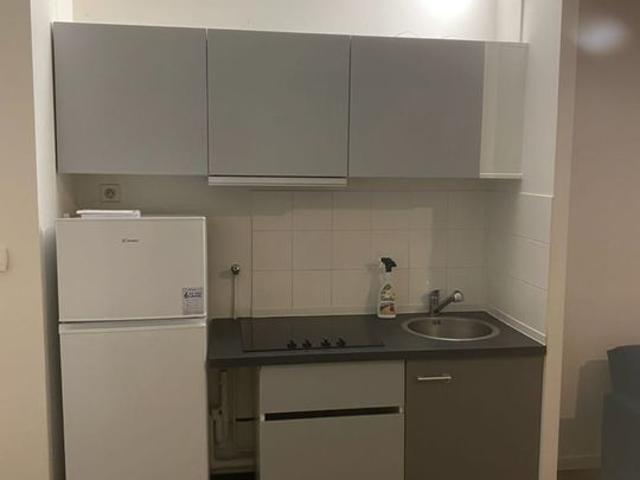 Studio location à Nanterre, Courbevoie