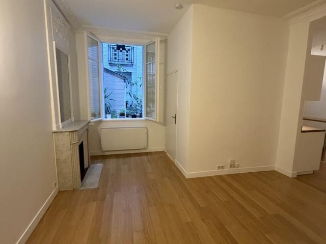 Studio location à Paris, Île-de-France