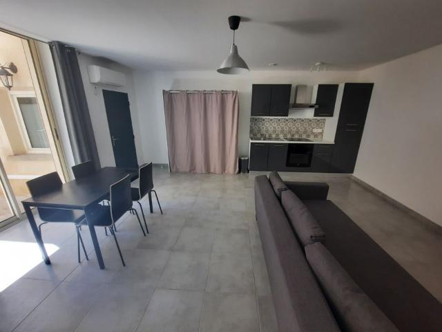 Studio location à Nîmes, Bagnols-sur-cèze