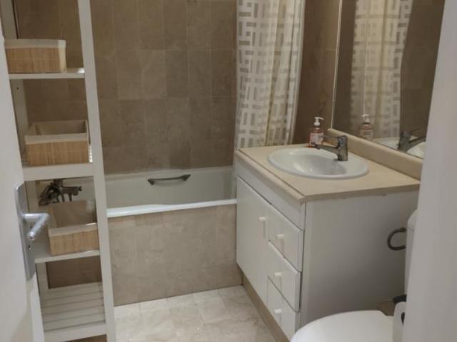 Studio location à Boulogne-billancourt, Martinique