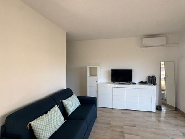 Studio location à Grasse, Antibes