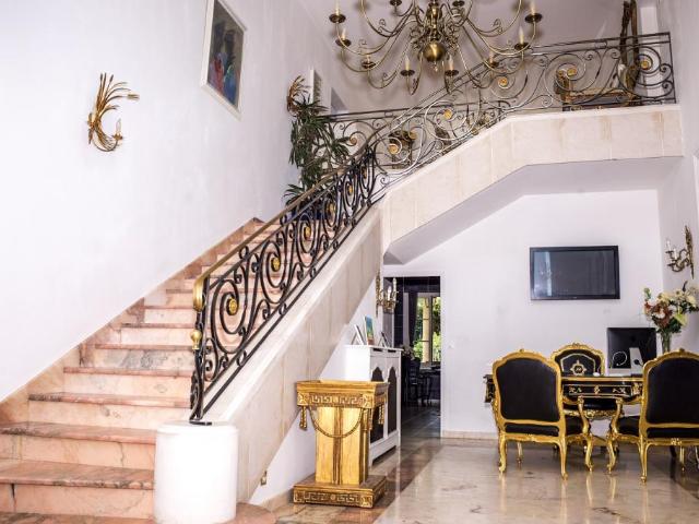 Studio location à Versailles, Bougival