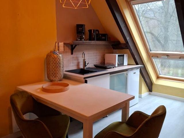 Studio location à Aurillac, Cassaniouze