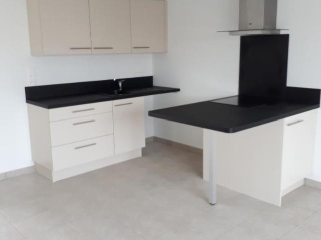 Studio location à France métropolitaine, Charron