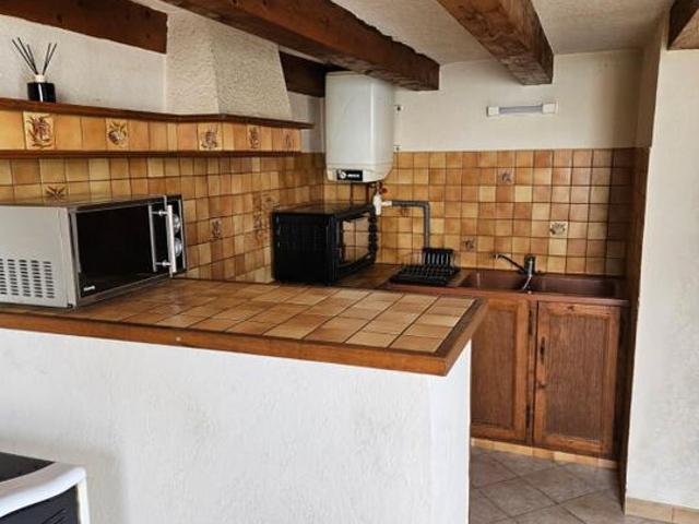 Studio location à Castellane, La Mure-argens