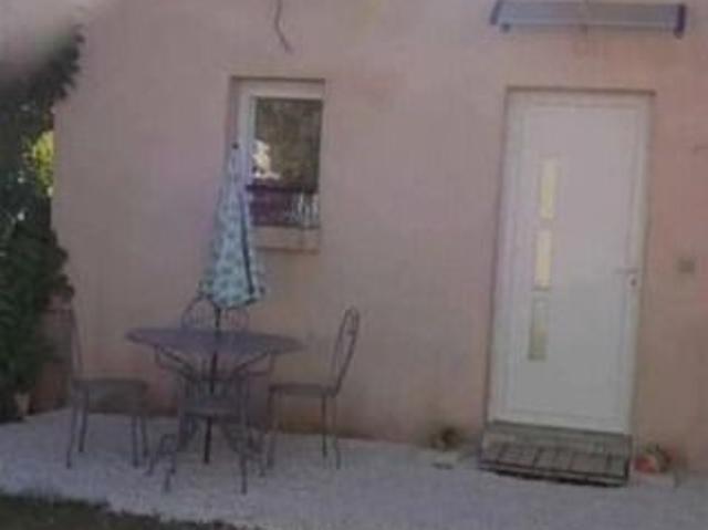 Studio location à Brignoles, Provence-Alpes-Côte d'Azur