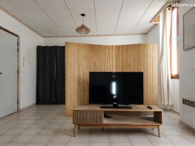 Studio location à Lodève