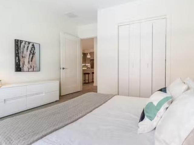 Condo for rent in Beverly