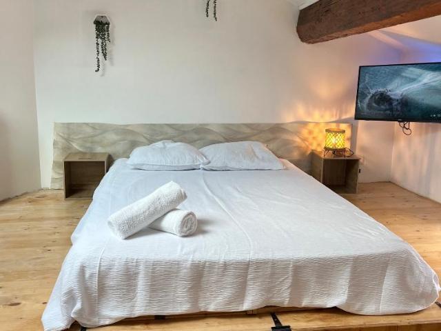 Studio location à Villefranche-sur-Saône, Rhône