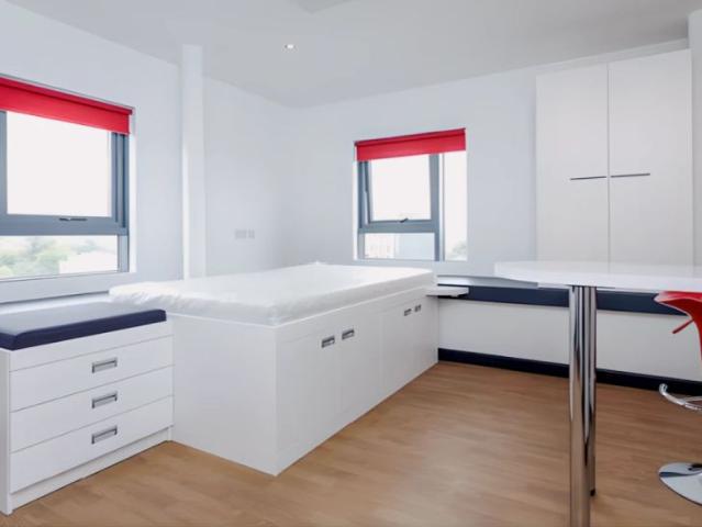 Studio for rent in The Polygon, City Of Southampton