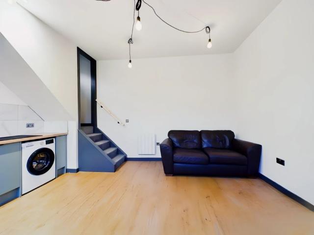 Studio for rent in Normanby, Middlesbrough