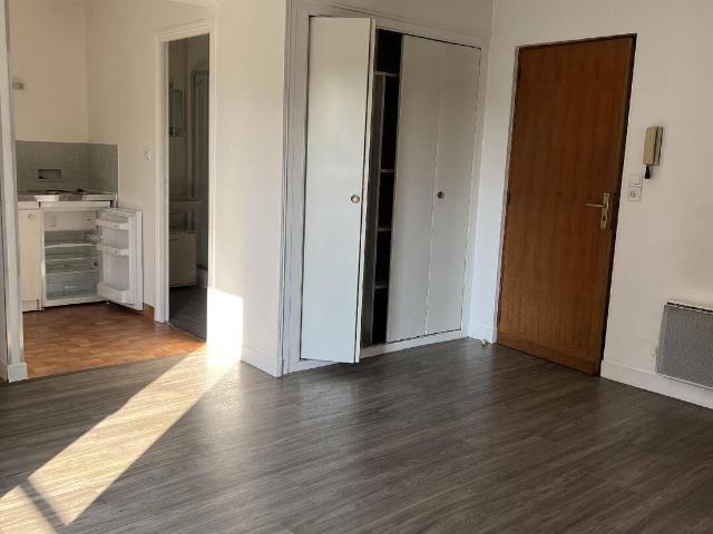 Studio location à L'Aigle, Orne