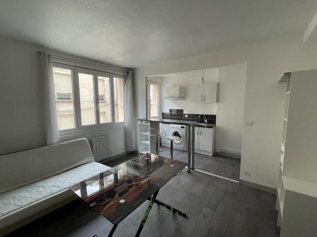 Studio location à Roanne