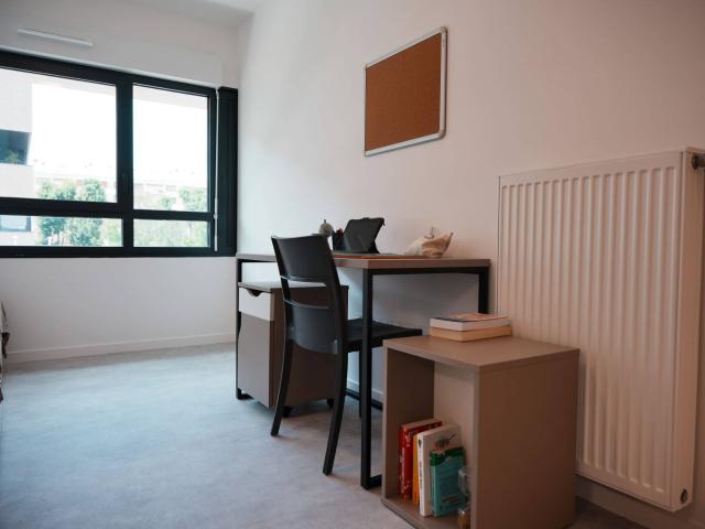 Studio location à Corbeil-Essonnes, Essonne