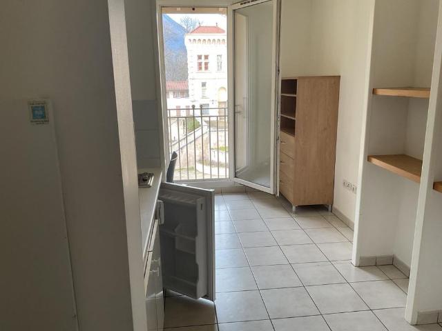 Studio location à Grenoble, Fontaine