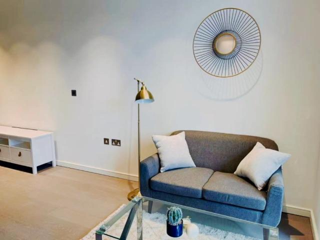 Studio for rent in Isle Of Dogs, Greater London