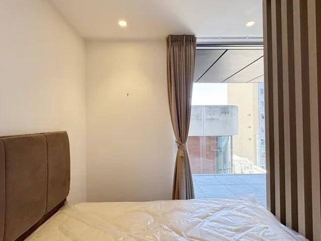 Studio for rent in Aldgate, Lyons