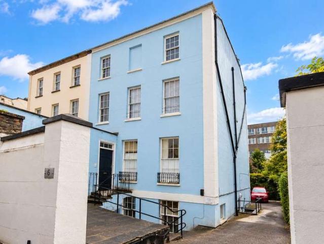 Studio for sale in Spike Island, Bristol