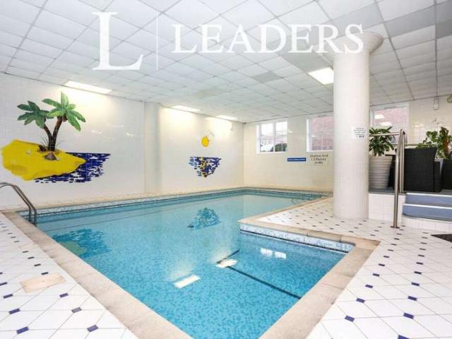 Studio for sale in London Borough of Lewisham, Bell Green