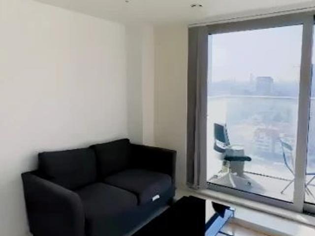 Studio for rent in Isle Of Dogs, Greater London