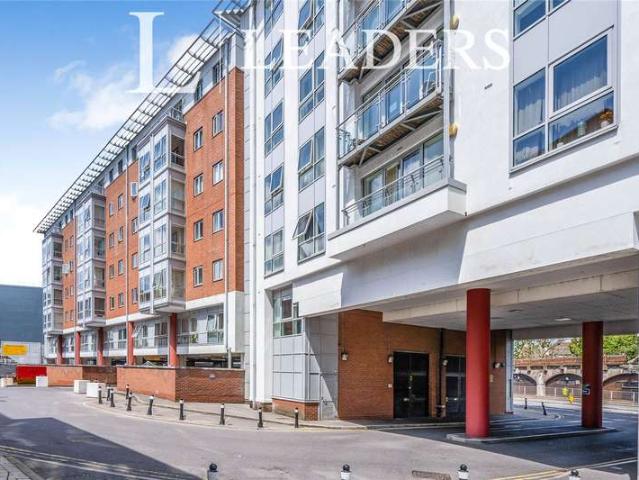Studio for sale in Portsea, City Of Portsmouth