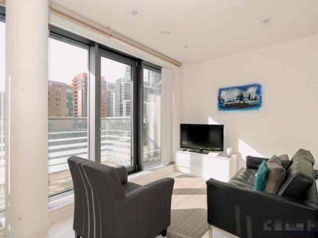 Studio for rent in Isle Of Dogs, Greater London