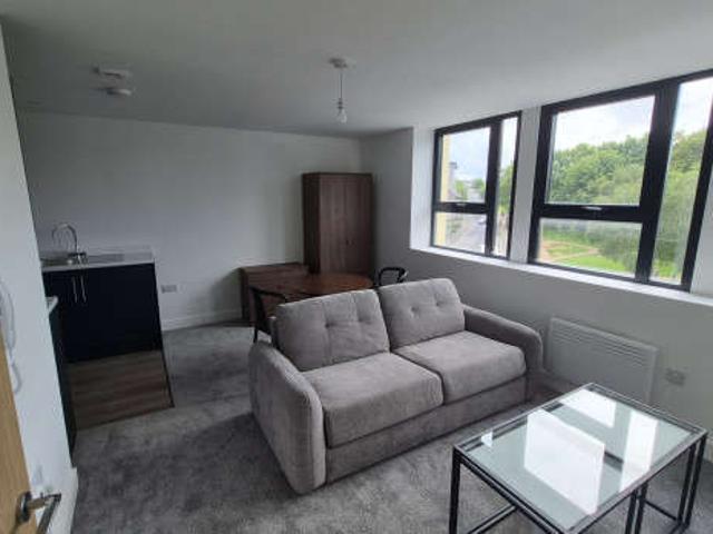 Studio for rent in Little Germany, West Yorkshire