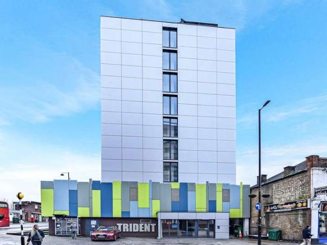 Studio for sale in Hayes, Greater London