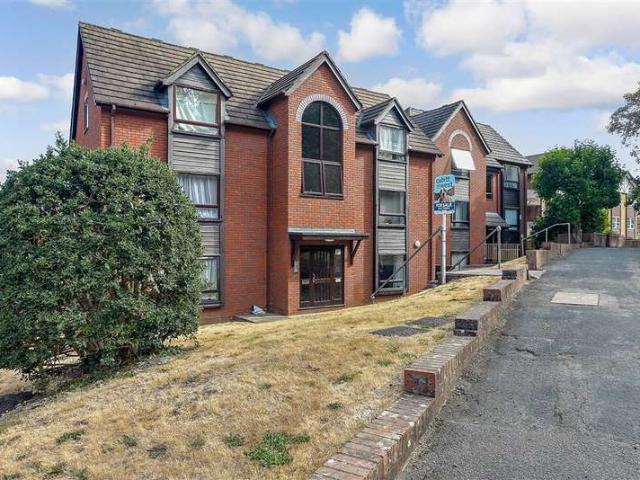 Studio for sale in Reffles Bridge, Reigate and Banstead
