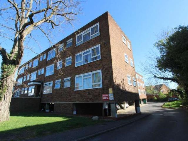 Studio for sale in Greater London