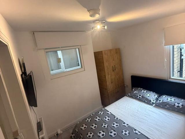Studio for rent in Islington, Greater London