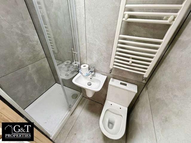 Studio for rent in Dixons Green, West Midlands