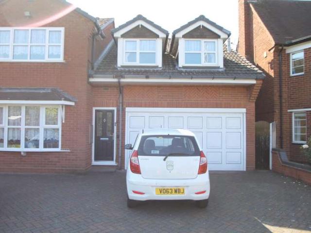 Studio for rent in Gorsty Hill, West Midlands
