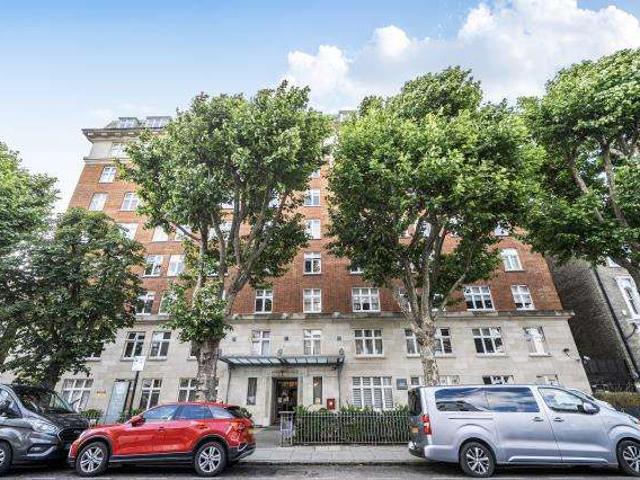 Studio for sale in City of Westminster, Greater London