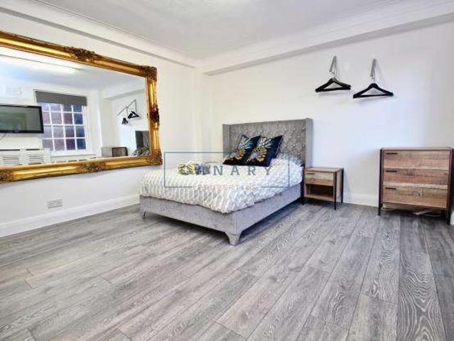 Studio for sale in Paddington, Greater London