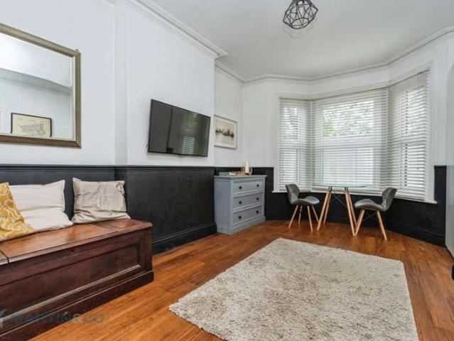 Studio for sale in Horsell, Woking
